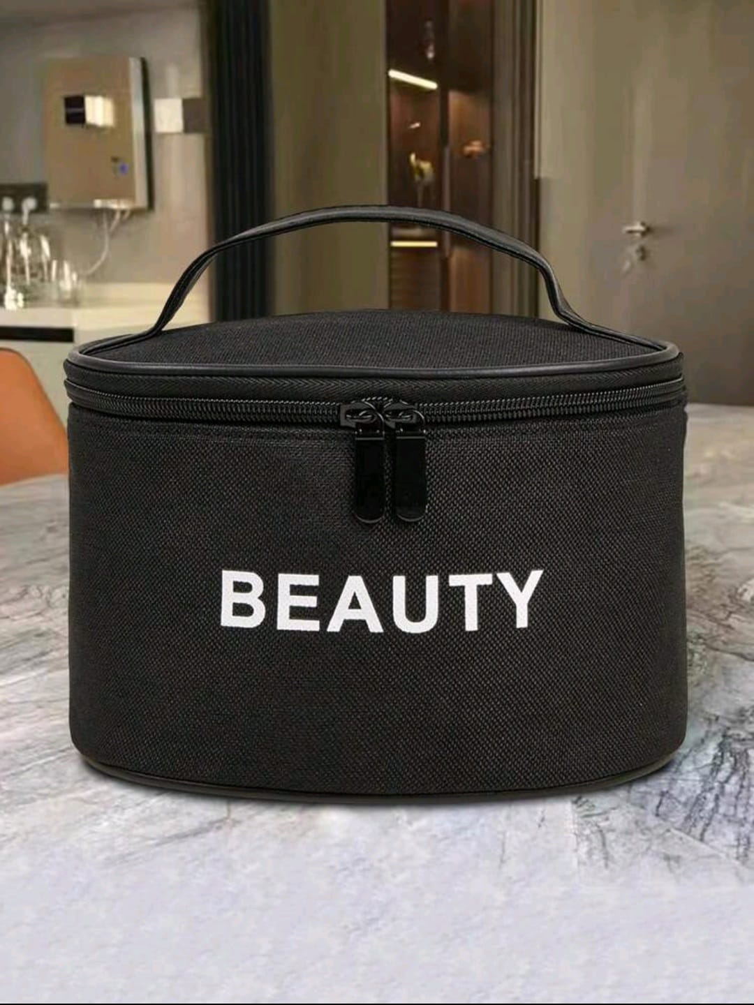 Simple Portable Large Capacity Cosmetic Bag